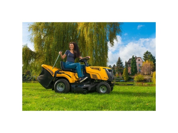 Dvouválcový travní traktor 102 cm se zadním výhozem a hydrostatickou převodovkou Riwall PRO RLT 102 HRD TWIN
