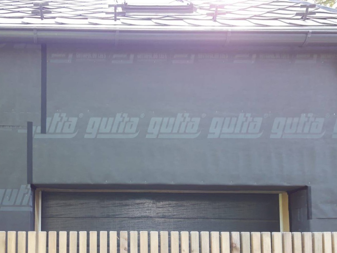 Dvouvrstvá difúzně otevřená fólie Gutta Guttafol DO 95
